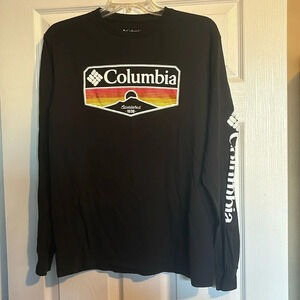 Columbia men’s black long sleeve graphic t-shirt size medium